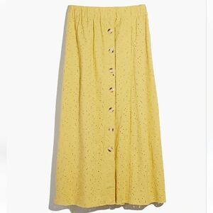 Eyelet Side-Button Midi Skirt in Dream-On Daisy Yellow Size M